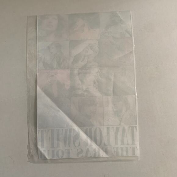 Taylor Swift 8x12 Wall Art Unframed Canvas Poster New - Picture 2 of 8